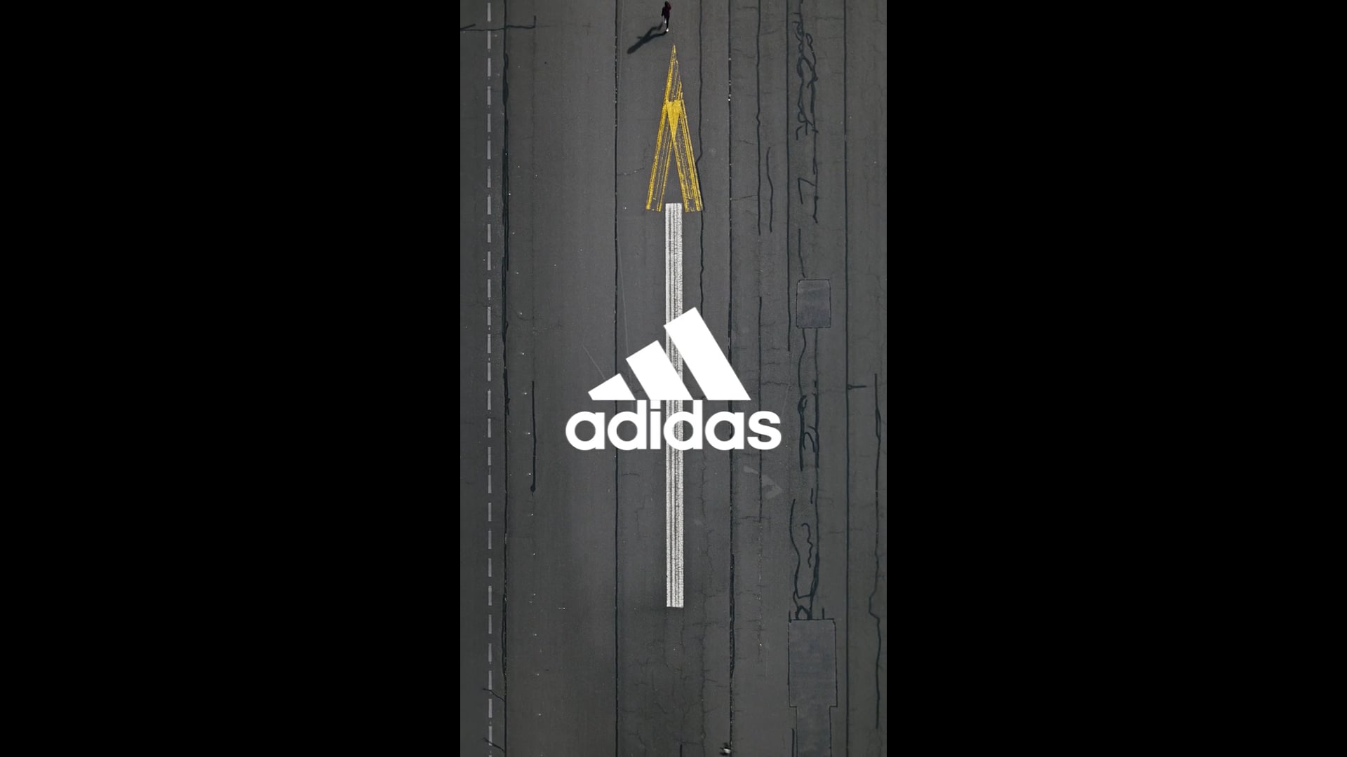 Adidas – topshot flip (720p).mp4