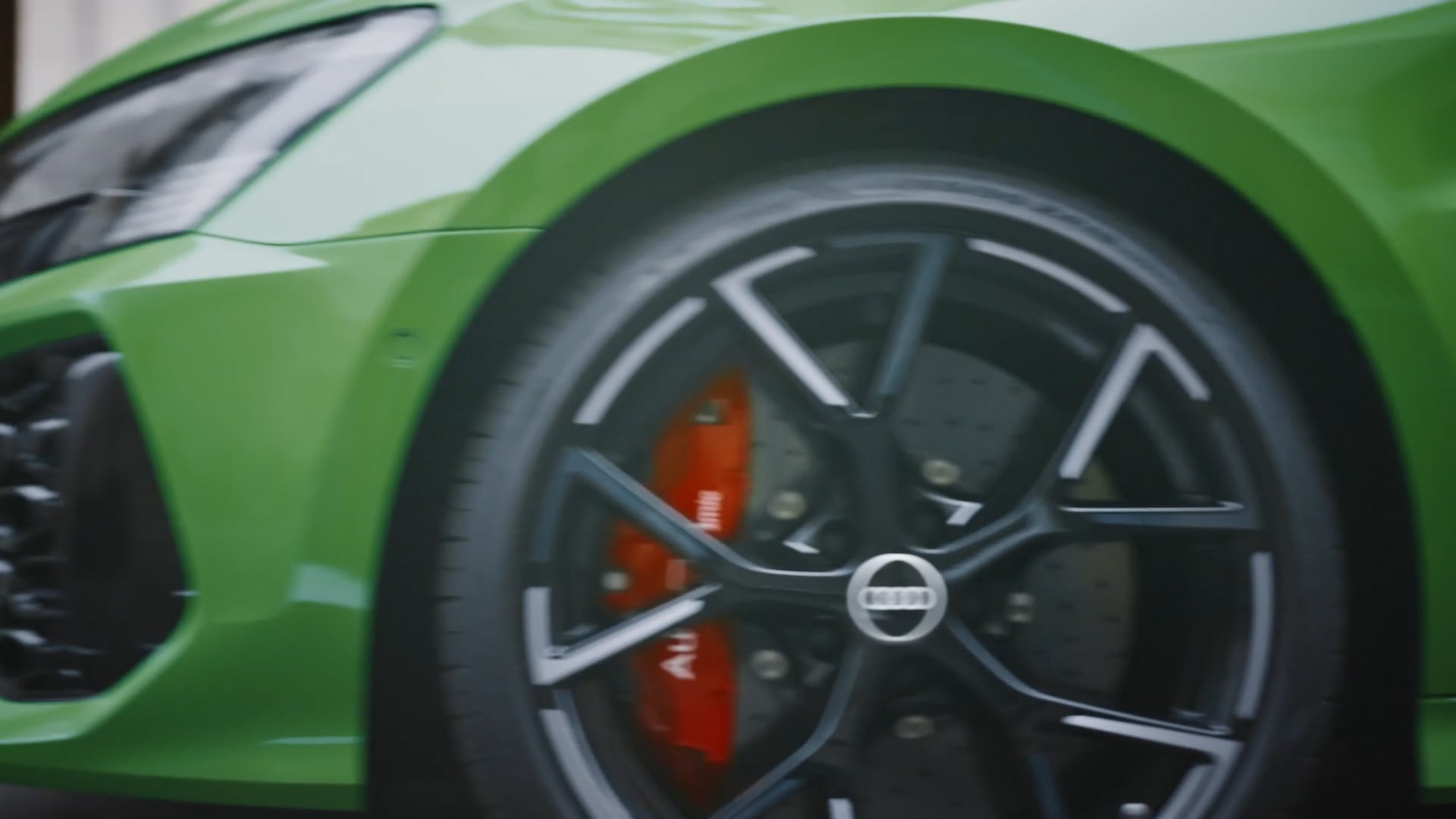 AUDI rs3_16x9_60s_greensaloon_de (1080p)