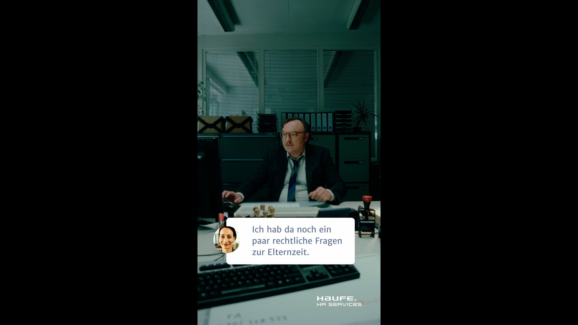 HAUFE HRSERVICE_Buecherwurm
