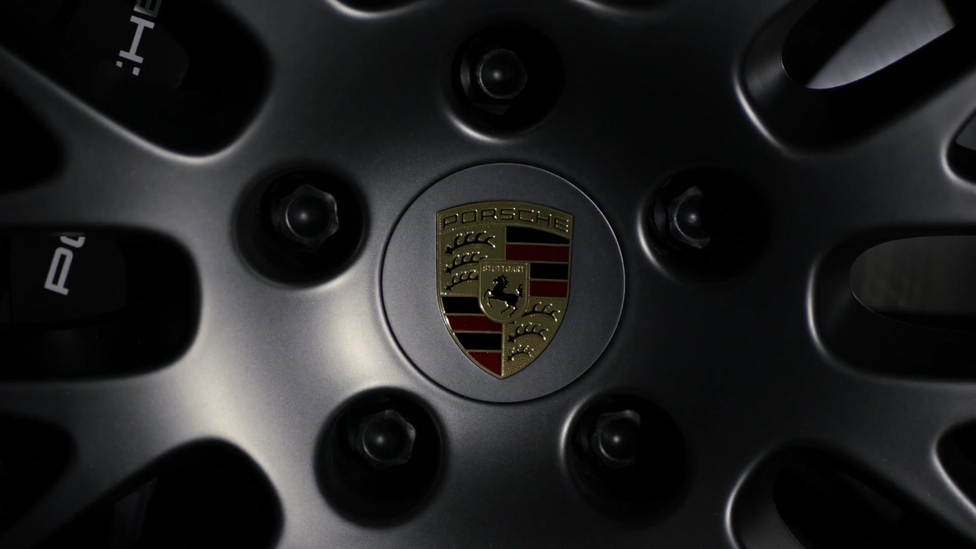 Porsche_Cayenne (1080p)