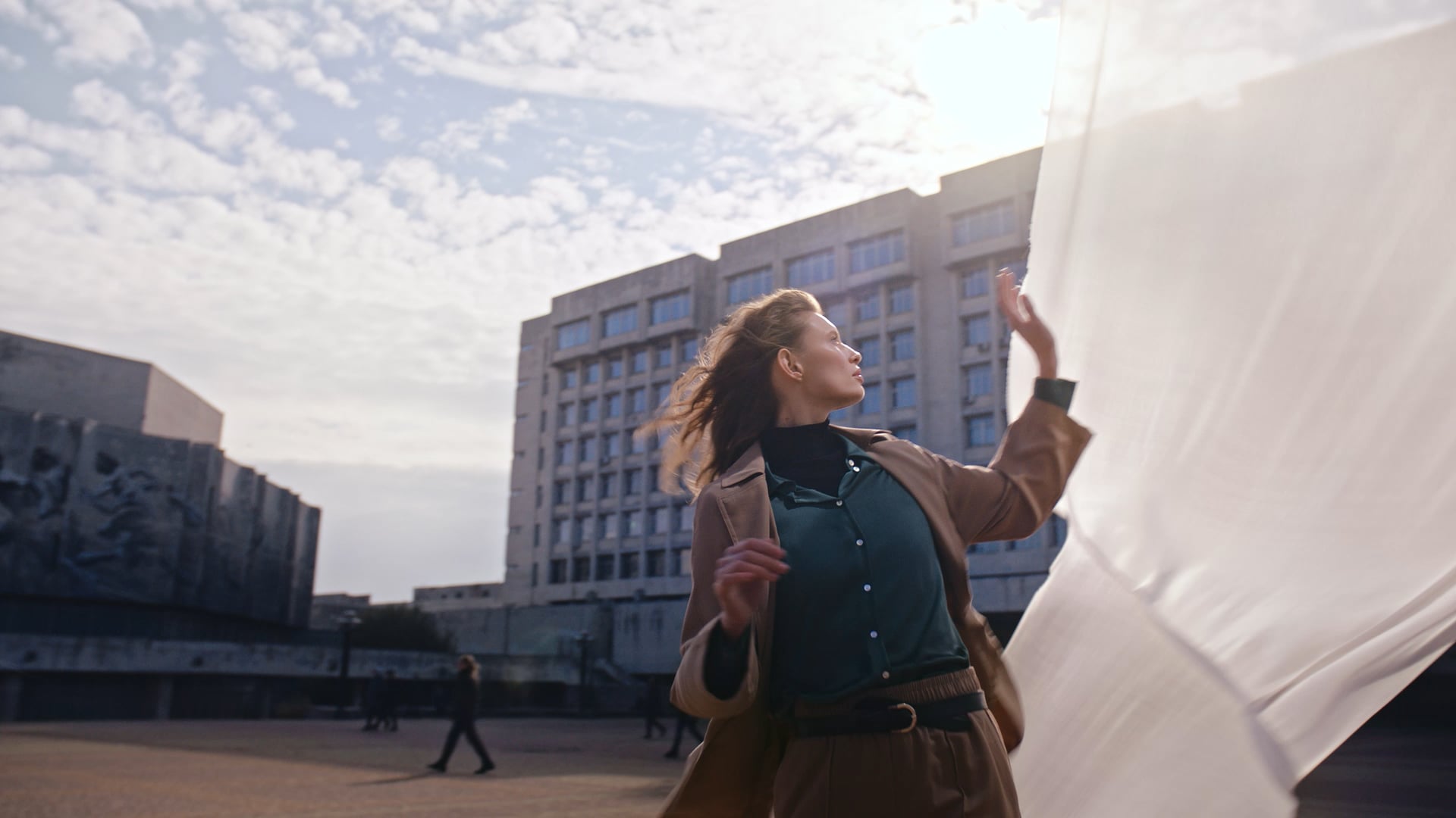 211110_Juniper Female HD H264_16zu9_analog_Audio