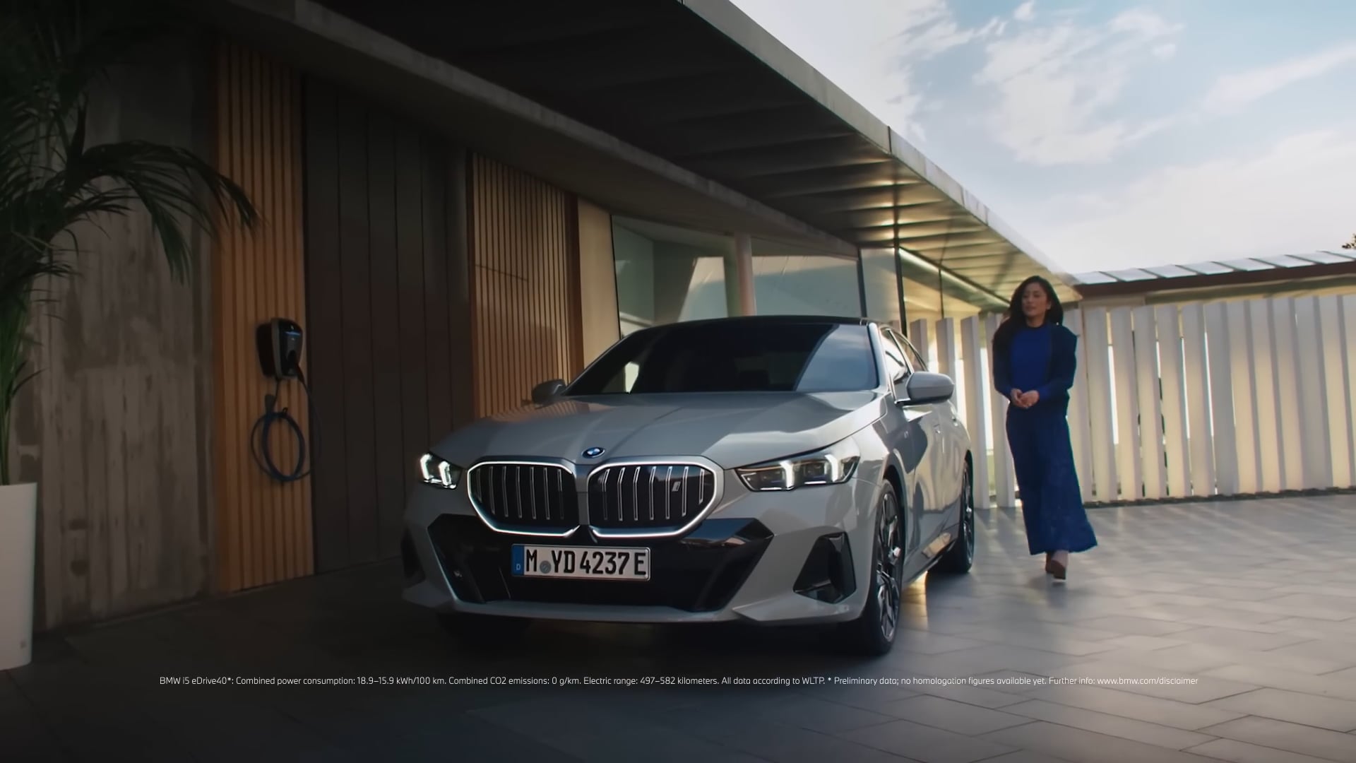 BMW – THE NEW i5