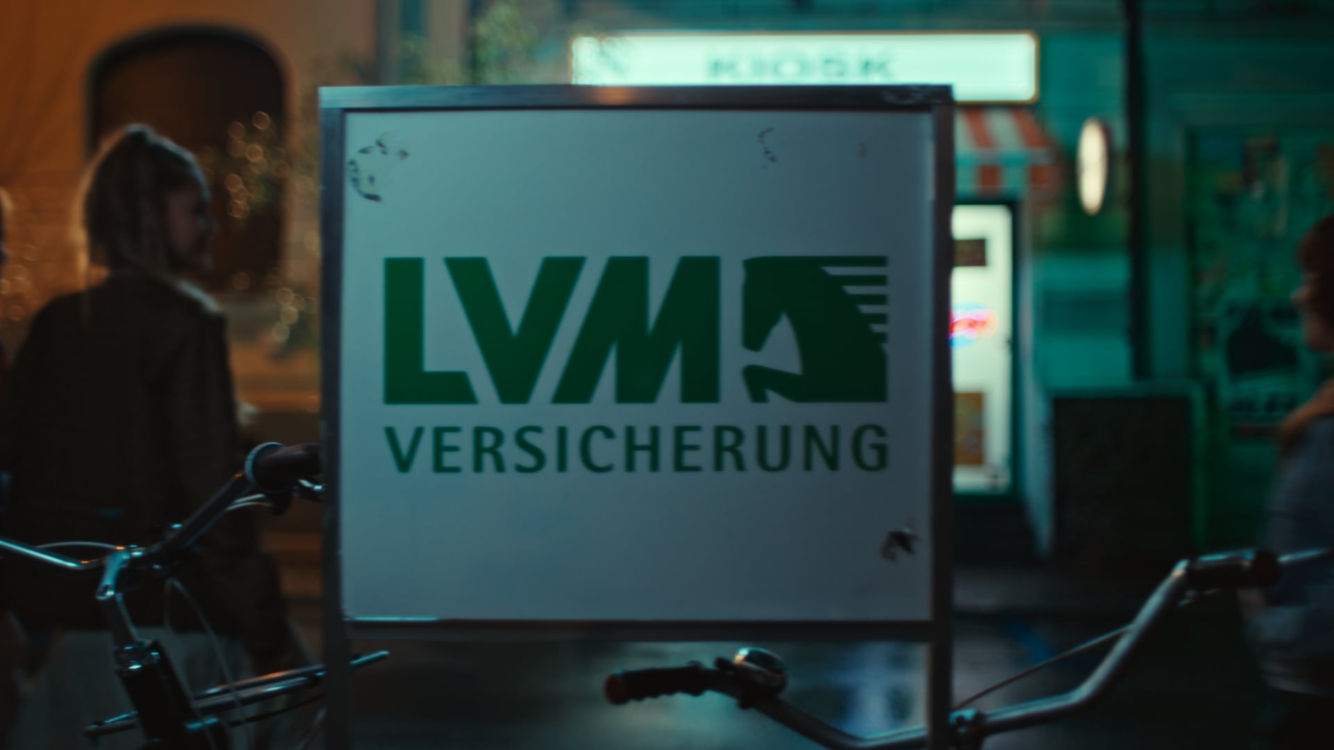 LVM – „Papa“ (30s)