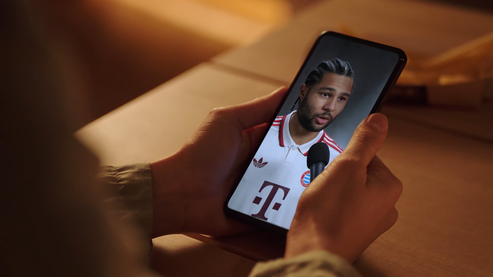 Telekom x FC Bayern – „Spiel keinen Fehlpass im Netz“