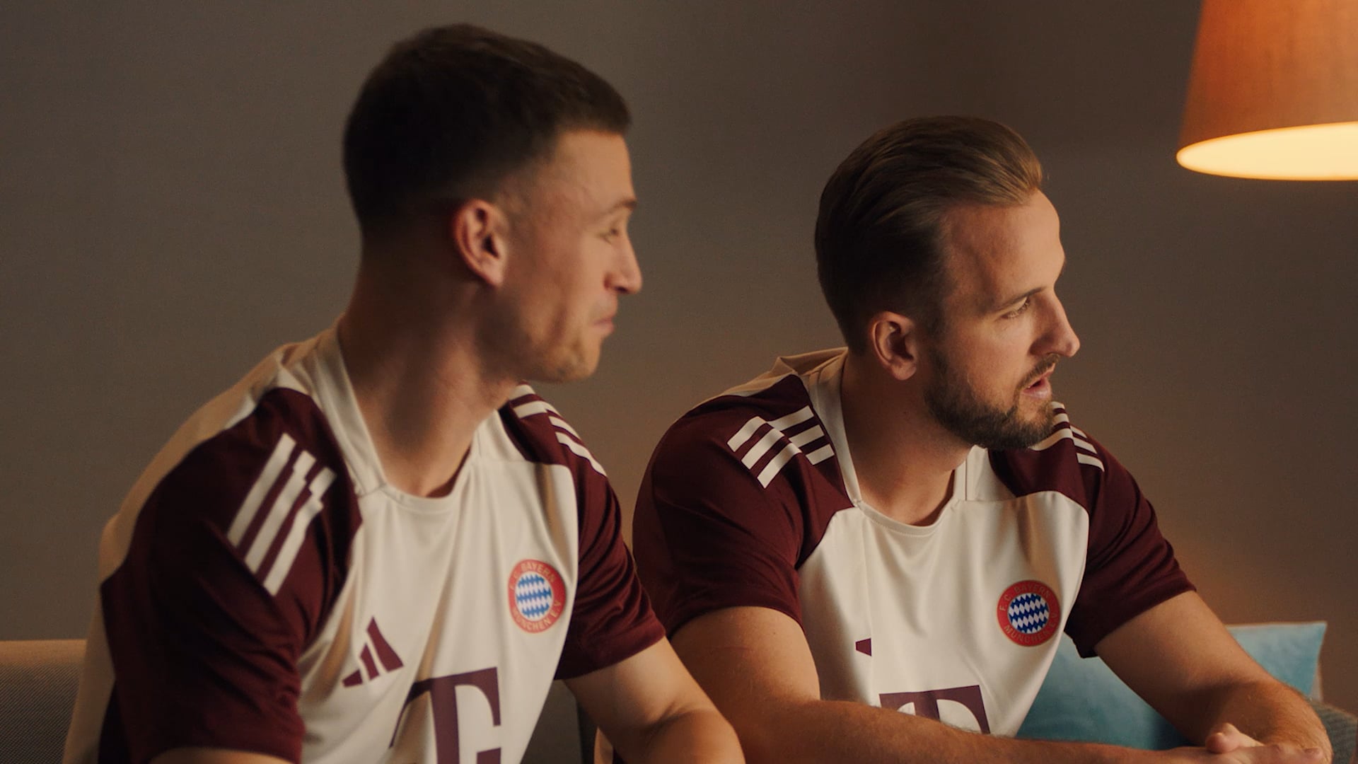 Magenta – Mega Stream (38s CLEAN)