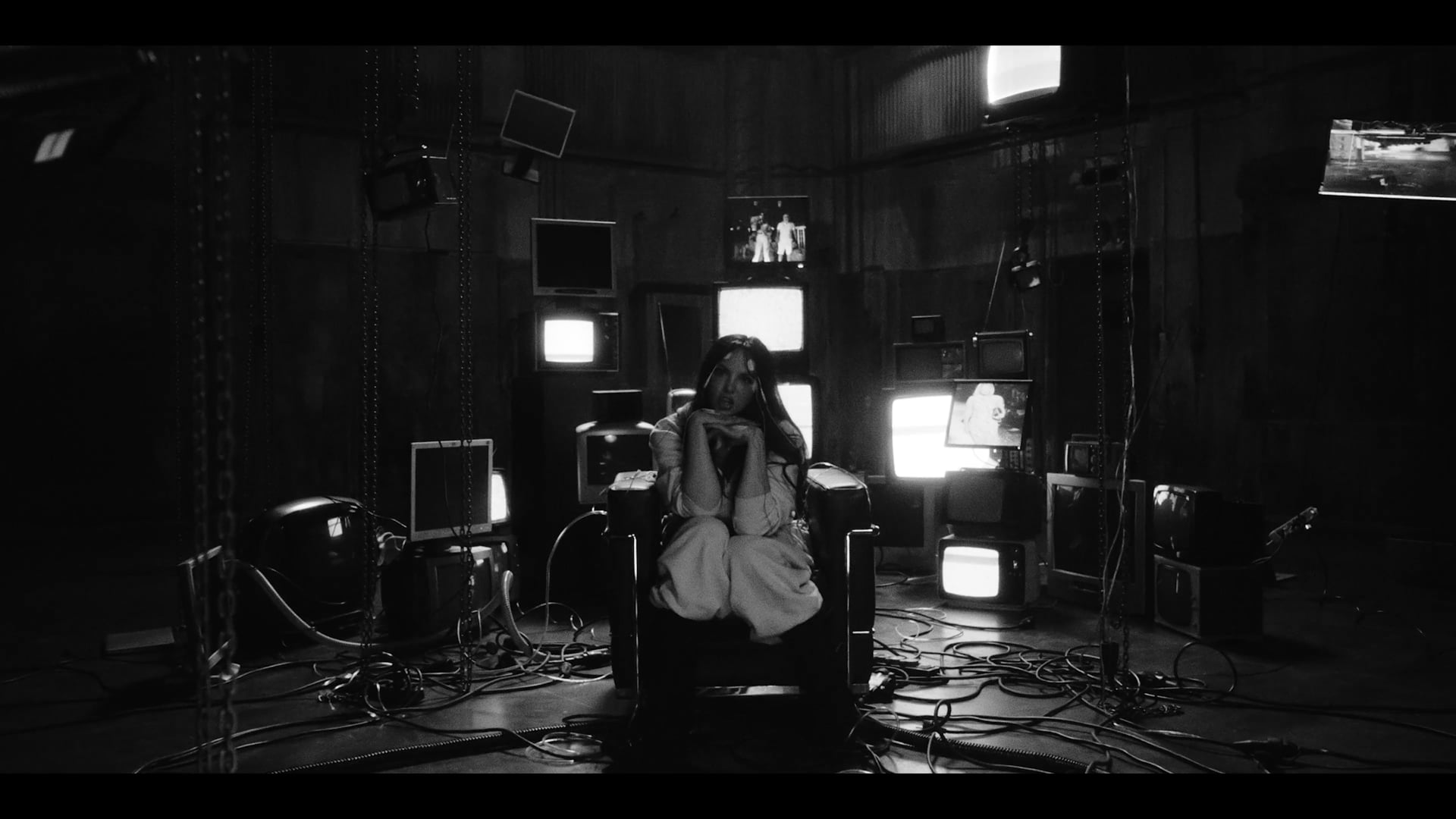 JuJu –  „Shorty“